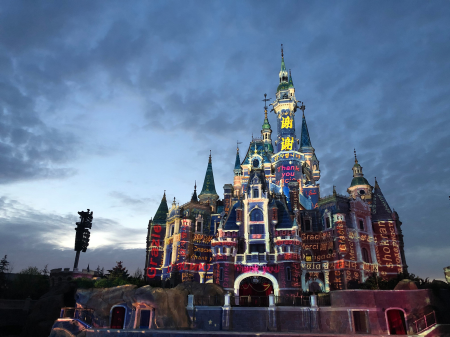 Shanghai Disney Resort Castle Projection